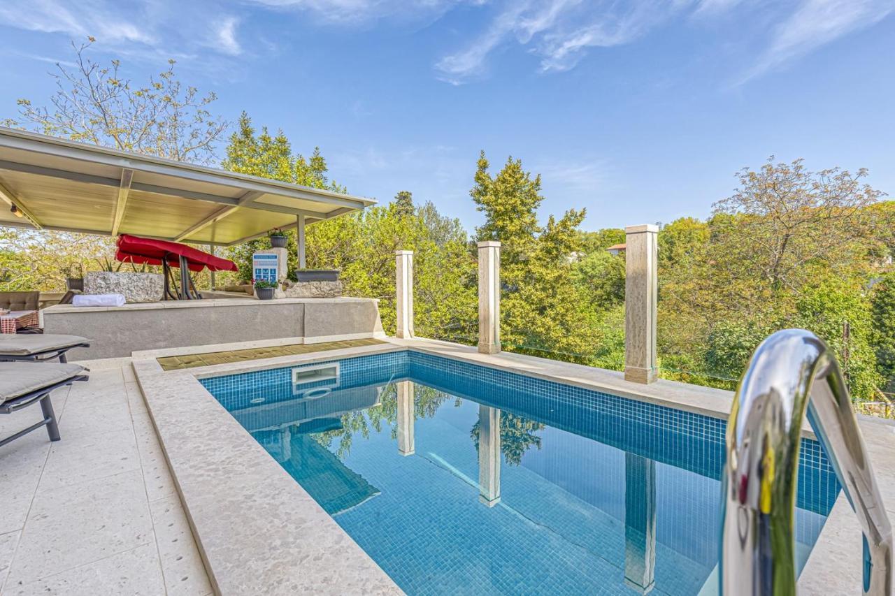 Holiday House Lidia I Rina Pican Luaran gambar