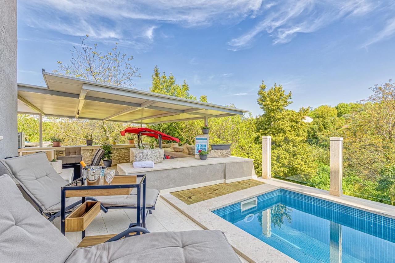 Holiday House Lidia I Rina Pican Luaran gambar